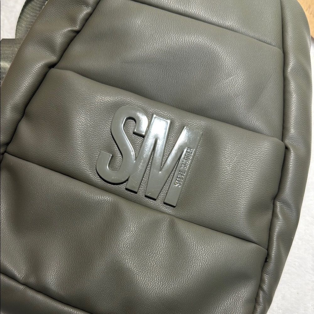 Steve Madden Olive Juniper Crossbody Bag Backpack - Picture 6 of 13